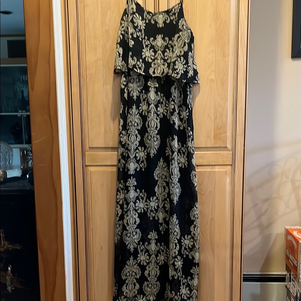 Mystree Elegant Black and Tan Maxi Dress, Medium